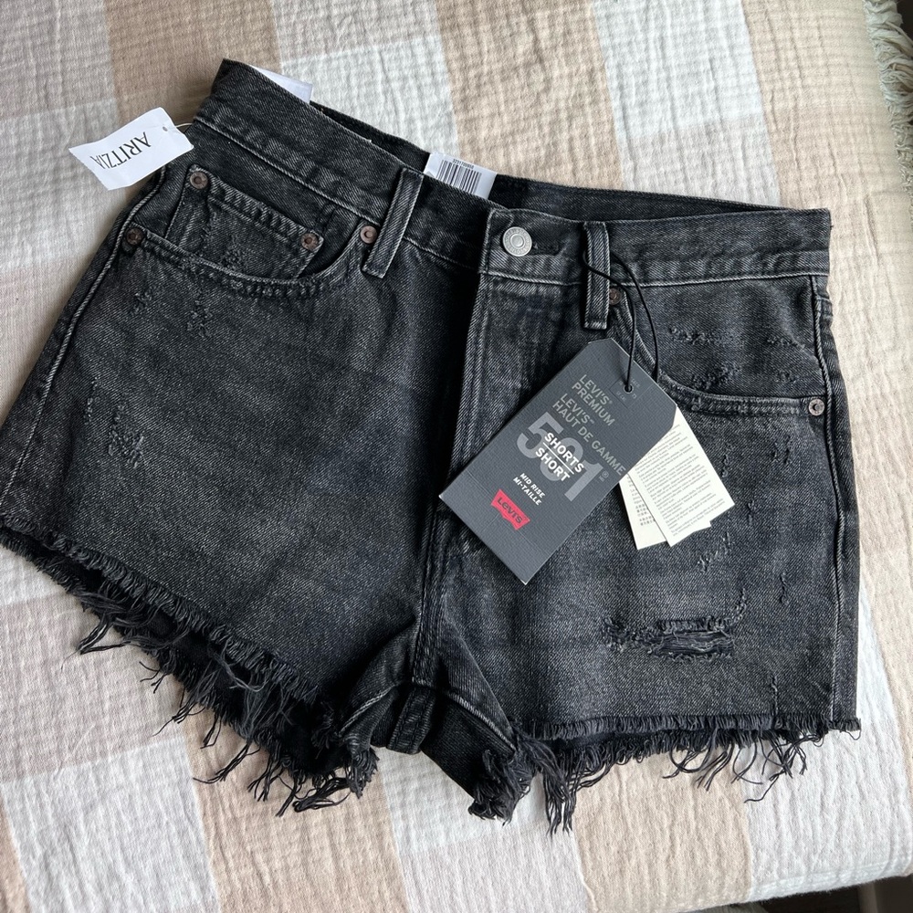 Levi’s 501 Original Black Shorts - Mid Rise - Women’s Size 26 - NWT
